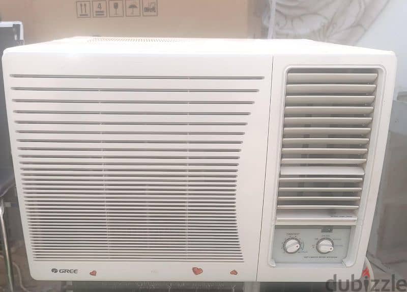 Window AC GREE 1.5 small compressor wood quality made in China 3