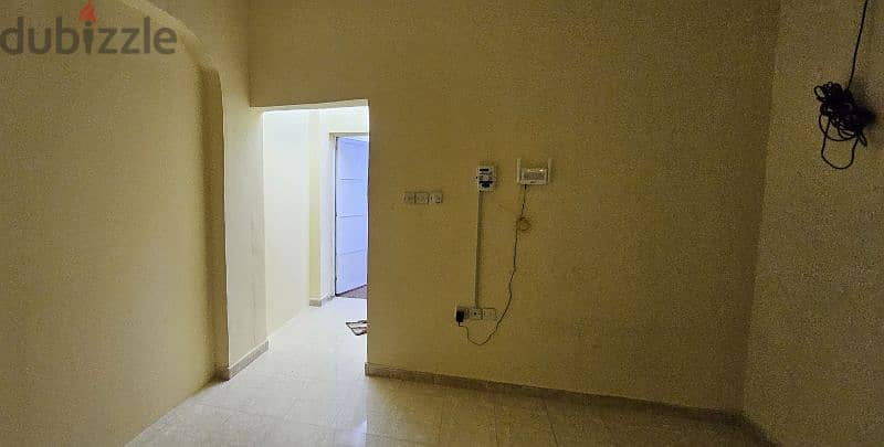 1 BHK room for rent in sharing villa. separate entrance. 6
