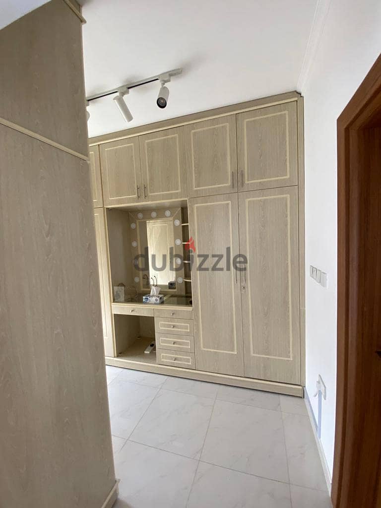 "SR-B-497 hight quality and semi furnished to let located ozaiba 15