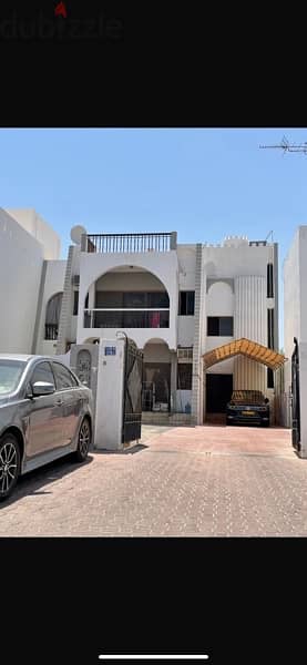 House for sale in Al Khuwair 17/1 2
