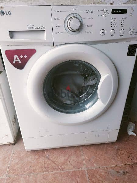 LG Washing and Dryer Full Auto Machine 4