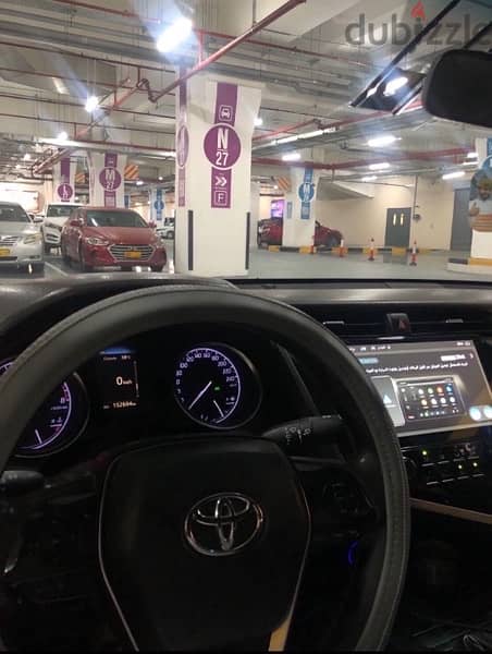 Toyota Camry 2019 10