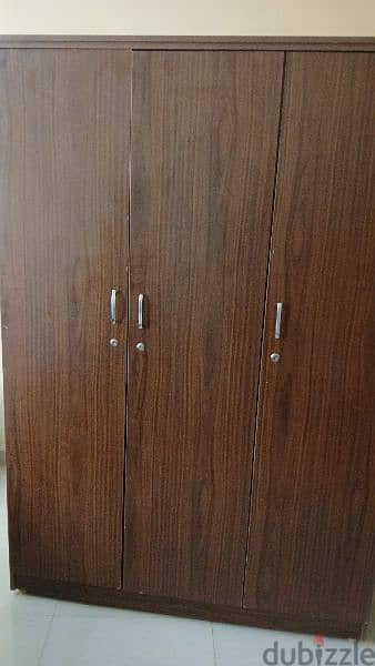 good condition bed and cupboard for sale only 50 rial 3