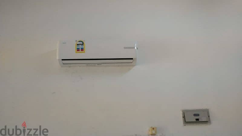 USED AC FOR SALE with 5 years warranty remaining 1