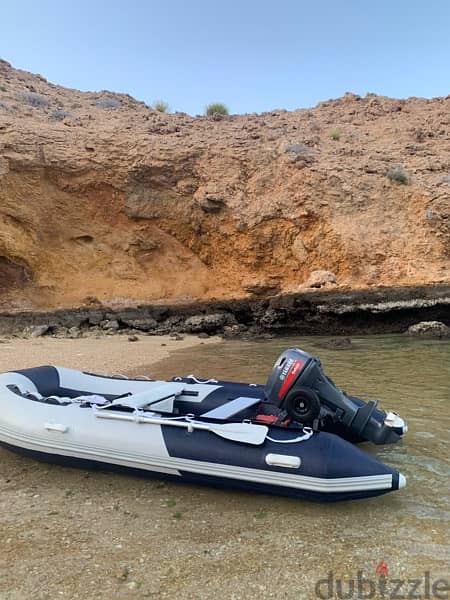 قارب مطاطي مع المكينة والترولي inflatable boat 4