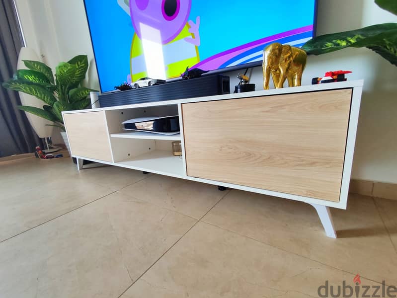 Tv cabinet from Pan Home 0