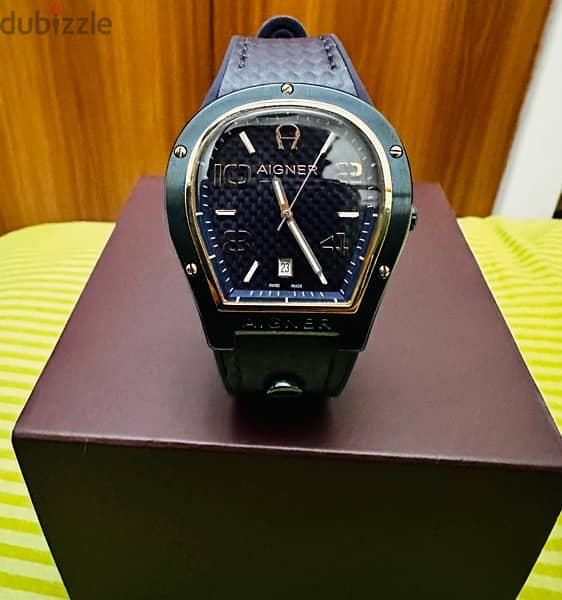 Aigner Watch with Rubber Strap 4