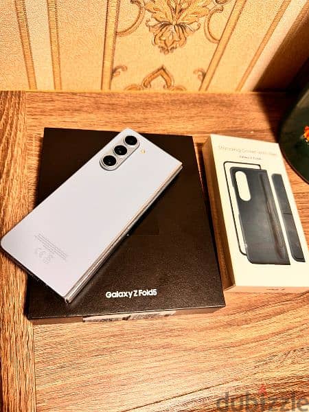 Galaxy Z Fold 5 in amazing price جالاكسي فولد ٥ بسعر مغري 3