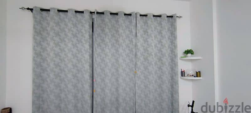 9 Neat and Clean Curtains and 5 Curtains Rod 3