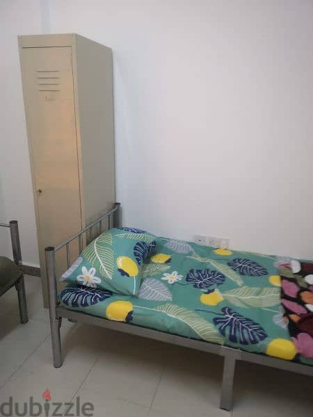 Bed Space 35. OMR. Available For Muslim Male Only Indian Pakistani 1