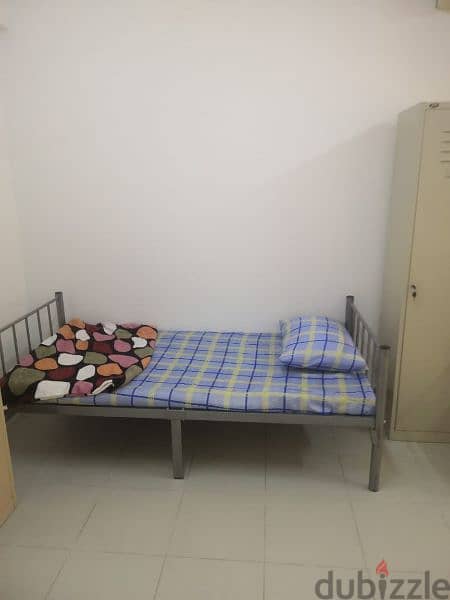 Bed Space 35. OMR. Available For Muslim Male Only Indian Pakistani 4