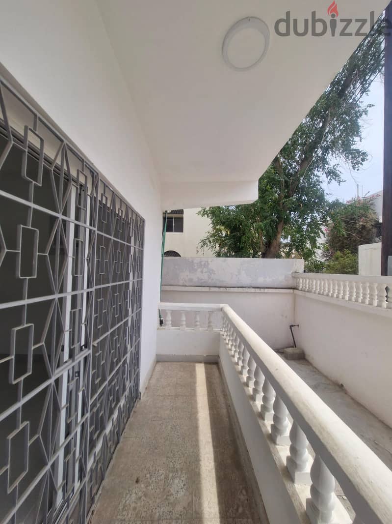 Fantastic Residential Building Located in Ruwi for Sale 11