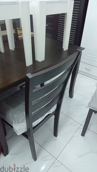 New Dining table available 3