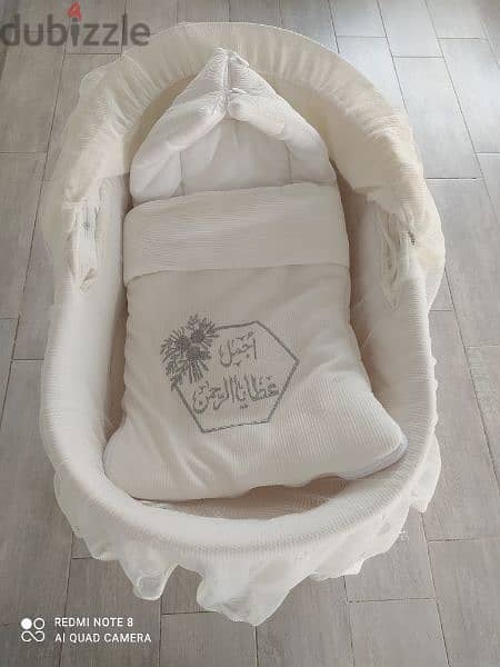 سرير للطفل (منز) مستعمل فتره قصيره بحالة جيدة جيدا 4