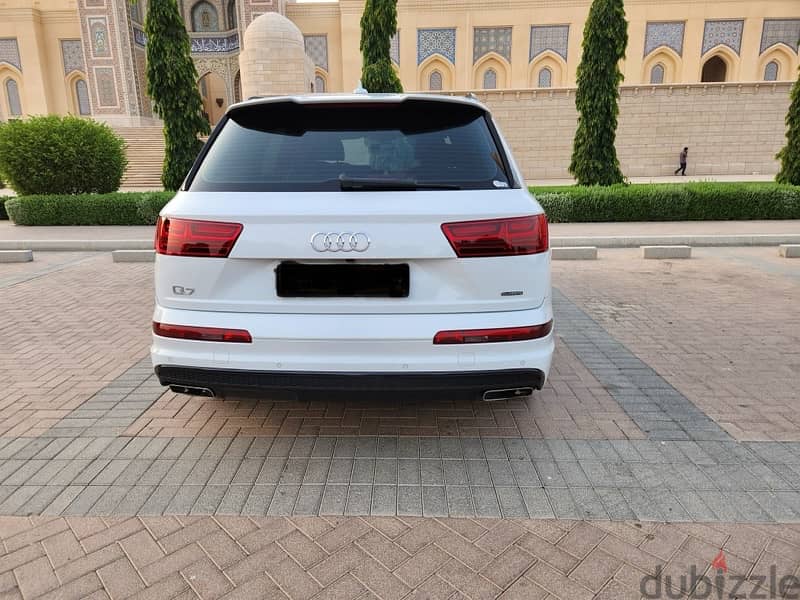 Audi Q7 2018 1
