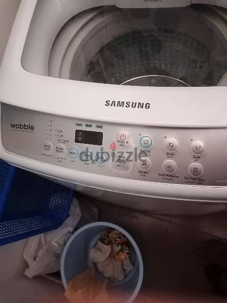 7 liter washing machine looking like new RO. 65.000 2