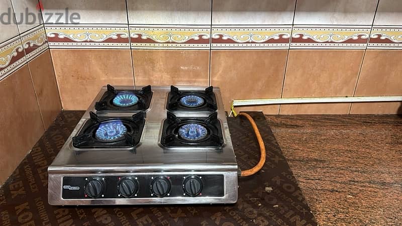 Table Top 4 Burner Gas Cooker for urgent sale today 2