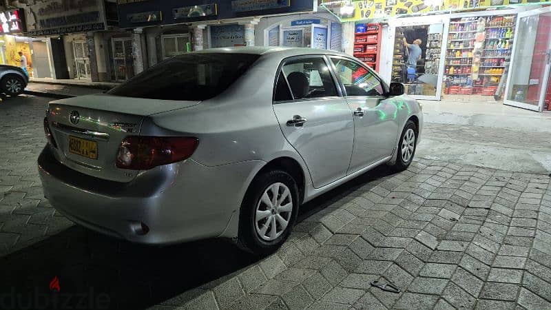 Toyota Corolla 2010 3