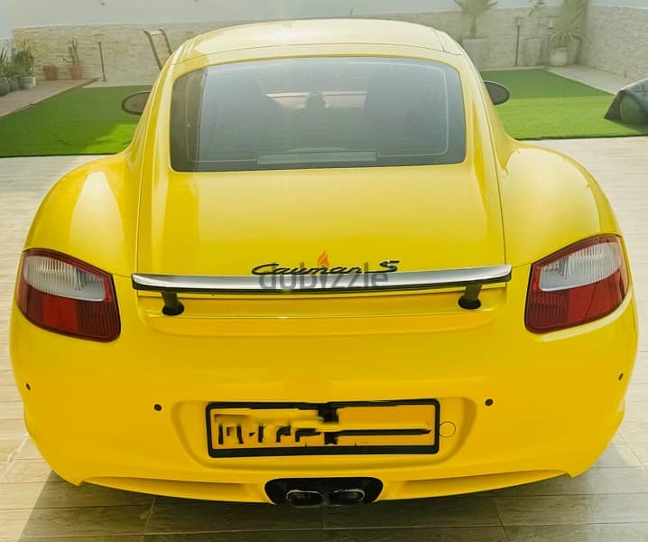 Porsche Cayman 2008 1