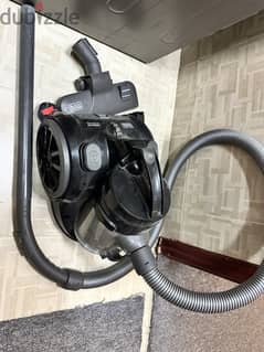 Black and Decker vacuum cleaner