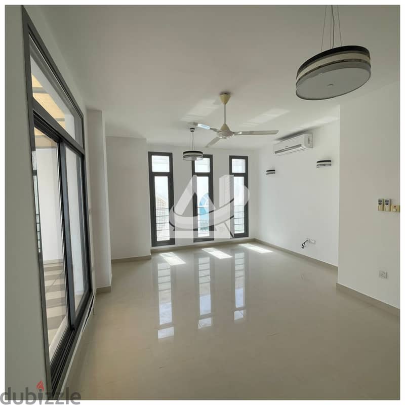 ADA65**Spacious 2BHK Penthouse apartement for rent in khuwair 8