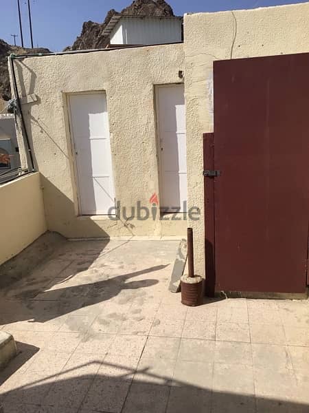 9 bhk villa for rent in Mutrah for bachelors 11
