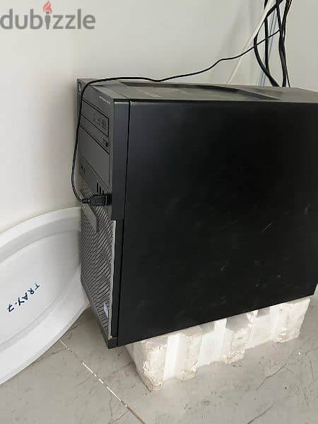 DELL desktop - only 1 year used 1