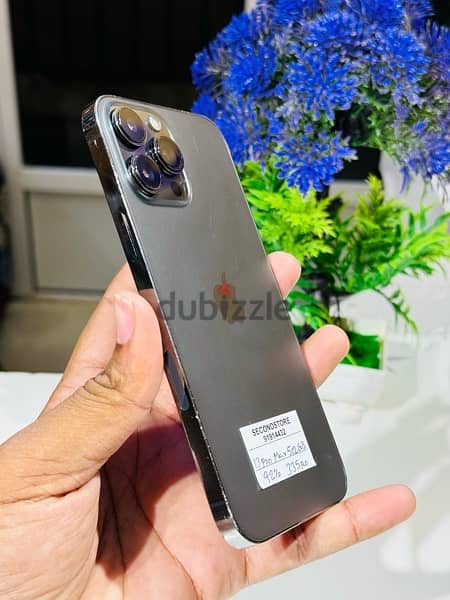 iPhone 13 pro max 512 GB have little scratches (on Offer price ) 4