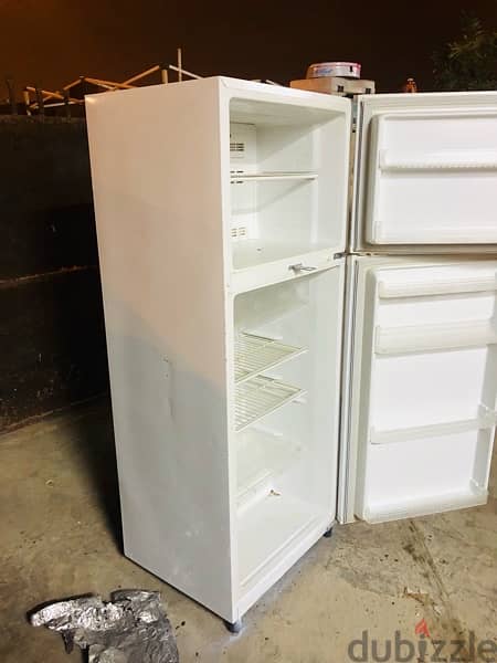 refrigerator medium Aftron 2