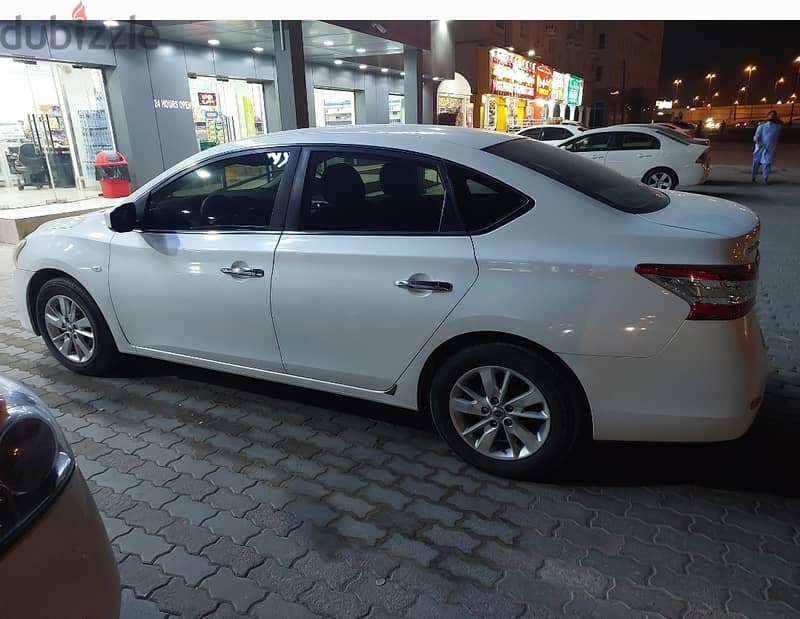 Nissan sentra 2016 gcc excellent condition buy and drive 1