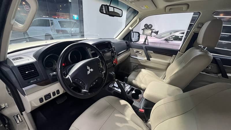 Mitsubishi Pajero 2019 4