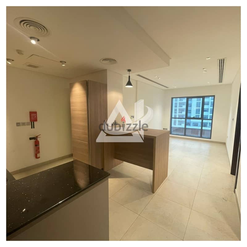 ADP001**1BHK Apartement for rent in the Pearl 4