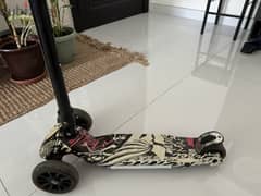 Scooter in excellent condition 0