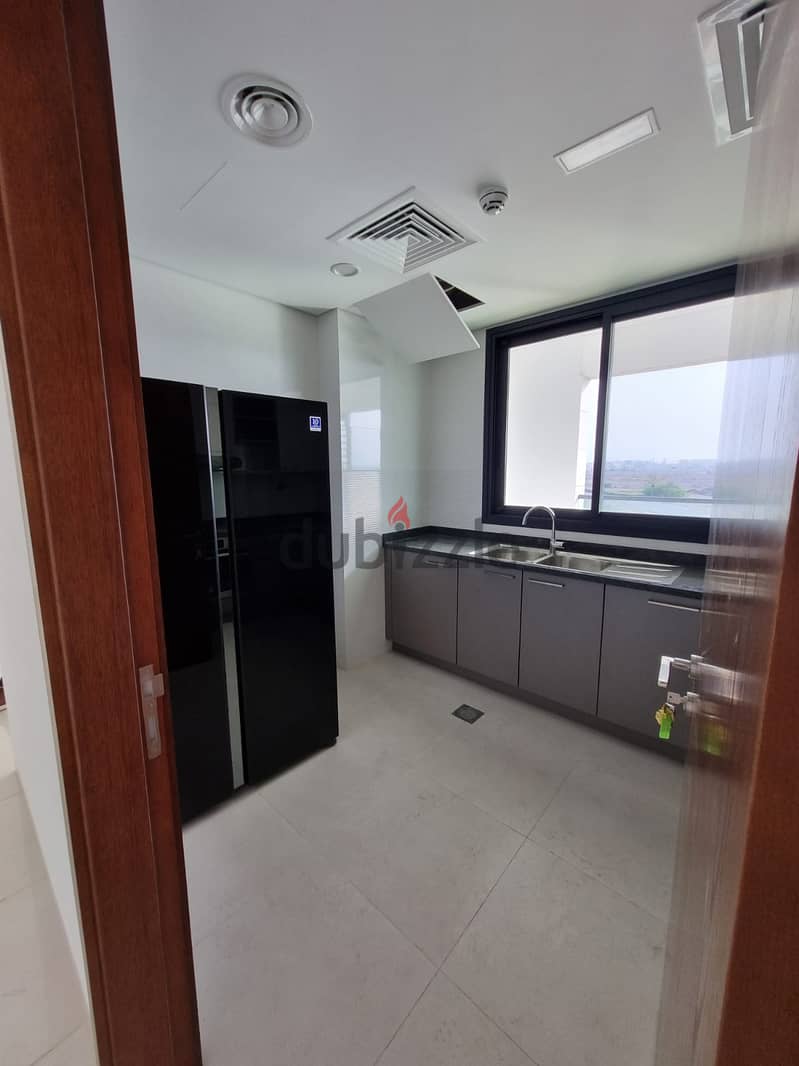 2BHK Apartment with Lagoon View for Rent in Lagoon PPA330 4