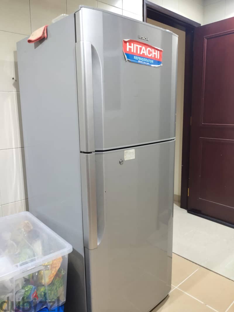 Hitachi Refrigerator 440 Liters 0