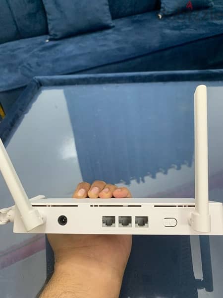 huawie 1500 mbps router للبيع راوتر مقوي من الهواوي 1