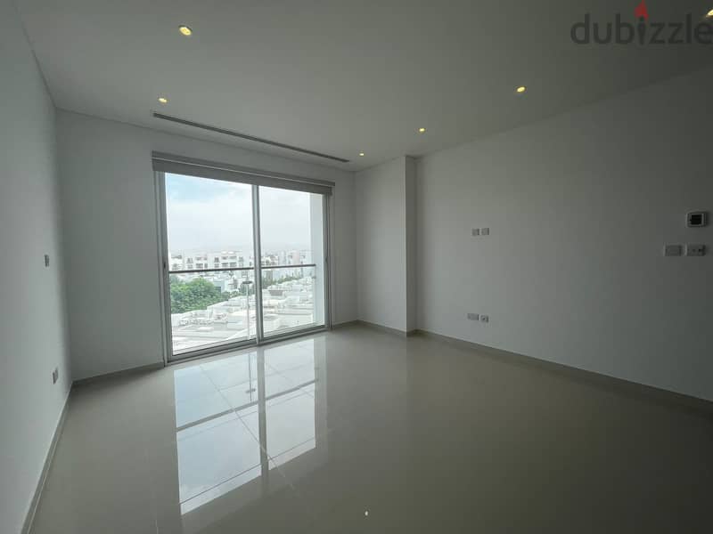 2 BR + Study Room Elegant Apartment in Al Mouj – Marsa 2 4