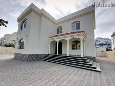 Spacious 5+1 BHK Villa for Rent in Azaiba Near Beach PPV191