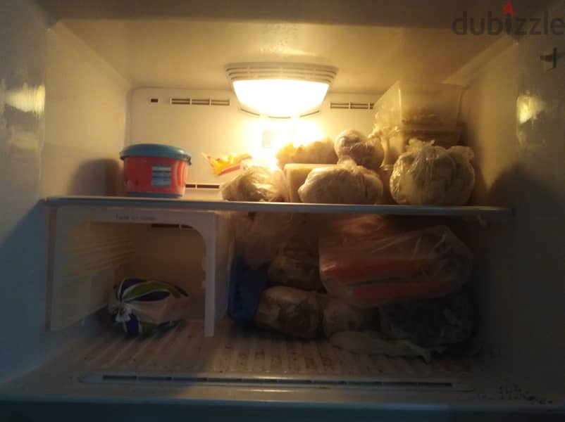 ORIGINAL HITACHI XXX LARGEST SIZE,  EXCELLENT FRIDGE 4