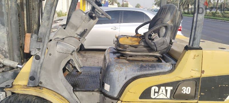 forklift 3 ton. good condition for sale 1
