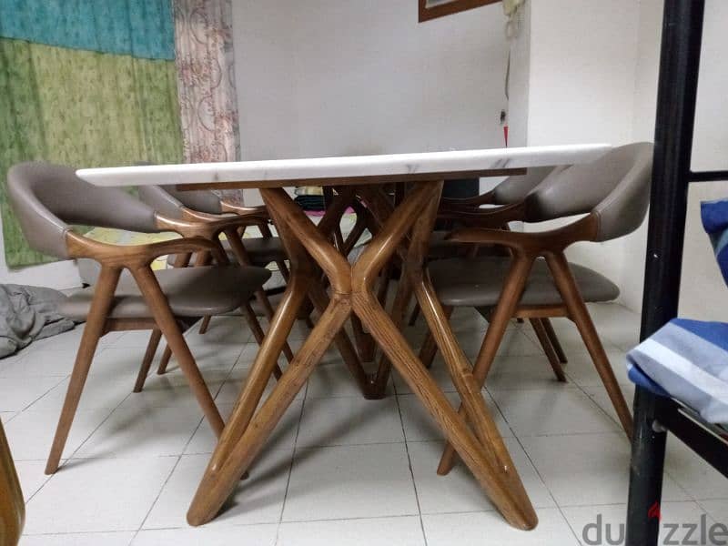Marble Dinning table with 4 chair 0