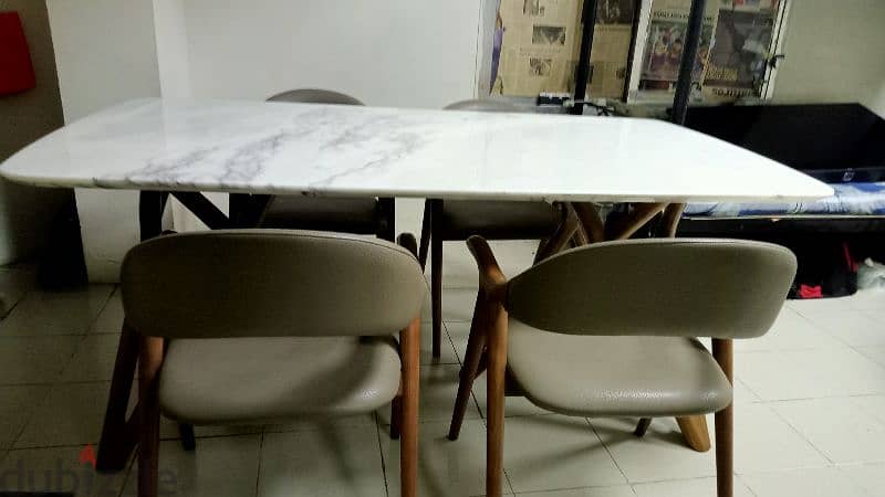 Marble Dinning table with 4 chair 7