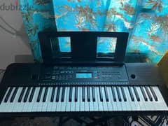 Yamaha PSR- key portable keyboard with stand and cover
