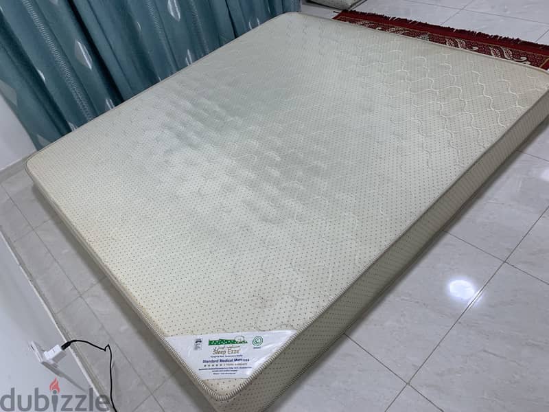 3 months old Doctor mattress 0