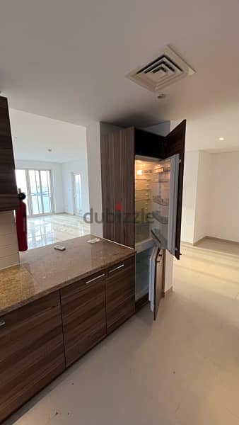 2 Bedroom Apartment for sale Al Mouj 2