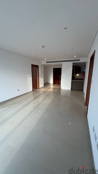 2 Bedroom Apartment for sale Al Mouj 5