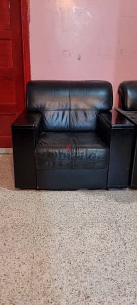 Sofa, Chair and Almirah Excellent  Condition 18