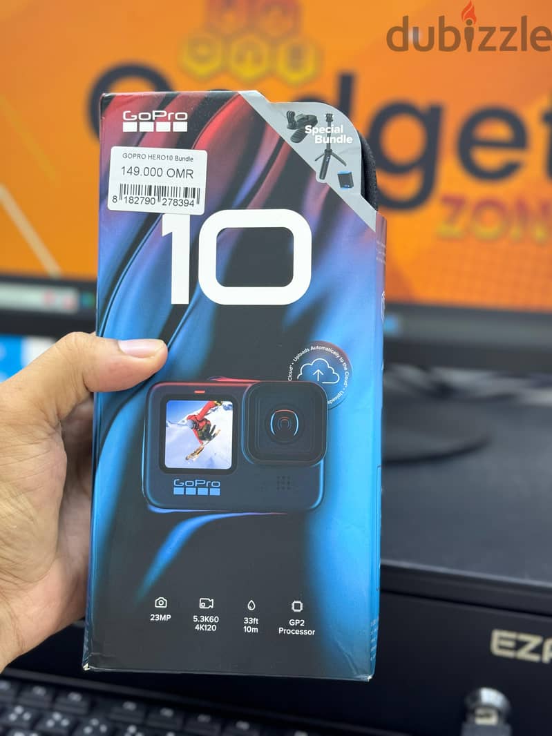 GoPro HERO10 Black Accessory Bundle With 1 Year Intarnetional Warranty 0