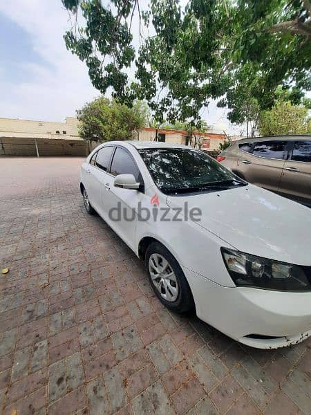 Geely Emgrand 7 2015 3