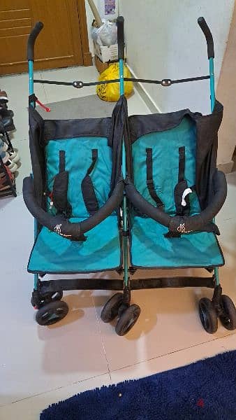 double stroller excellent condition like new 0